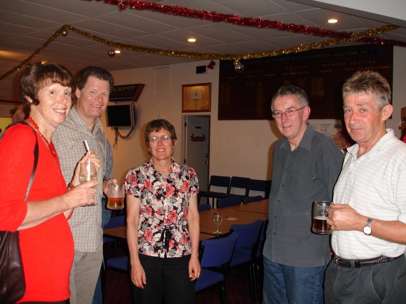DSC05062-1.JPG (104371 bytes)