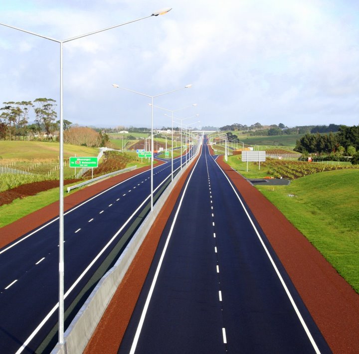 New_bikeway-1.JPG (96899 bytes)