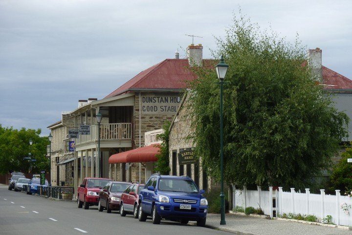 P1020710.jpg (104692 bytes)
