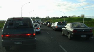 010trafficQ.JPG (12077 bytes)