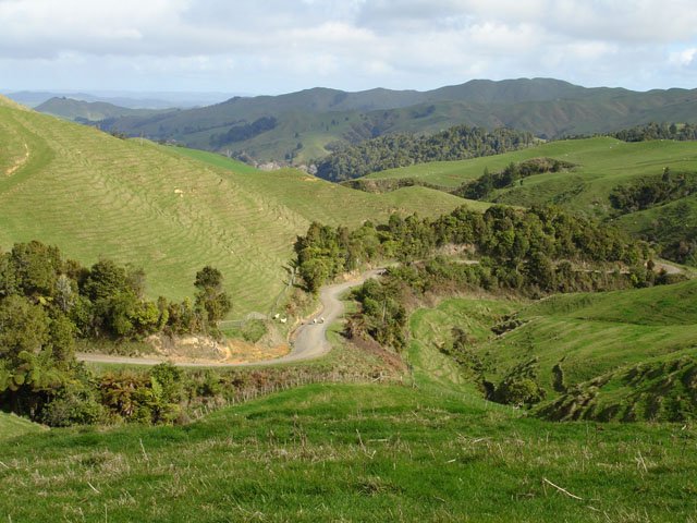Top of Matahuru web.JPG (94996 bytes)