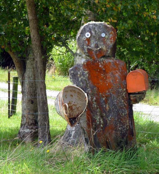 Maurice26.jpg (167392 bytes)