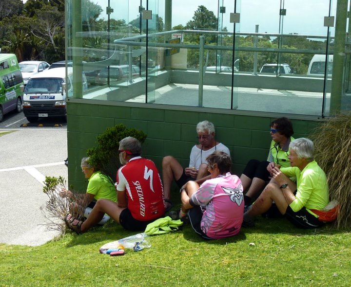 Taranaki Tour Nov-13.jpg (138648 bytes)